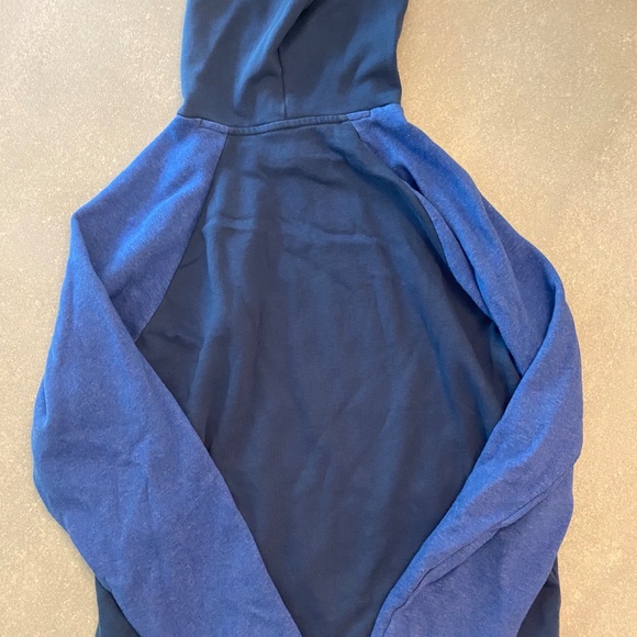 Under Armor mens medium sweatshirt blue - Picture 2 of 6